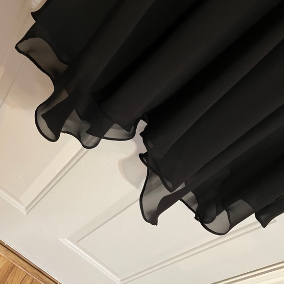 Black Formal - Picture 5 of 5